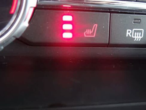 Used 2022 Ford F150 XLT w/ Equipment Group 302A High image 36