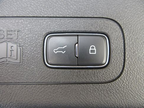 Used 2024 Lincoln Aviator Reserve AWD/4WD image 56
