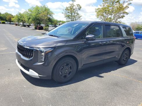 New 2026 Kia Carnival LX FWD image 2