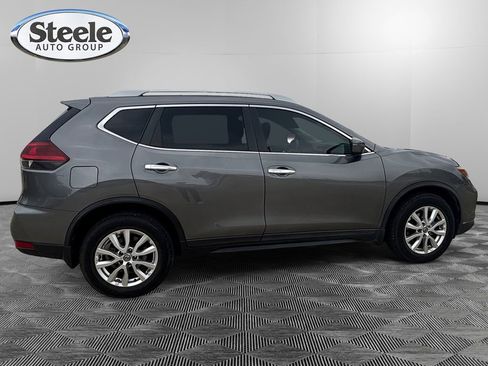 Used 2019 Nissan Rogue S w/ Special Edition Package FWD image 6