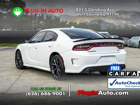 Used 2019 Dodge Charger GT w/ Blacktop Package image 2