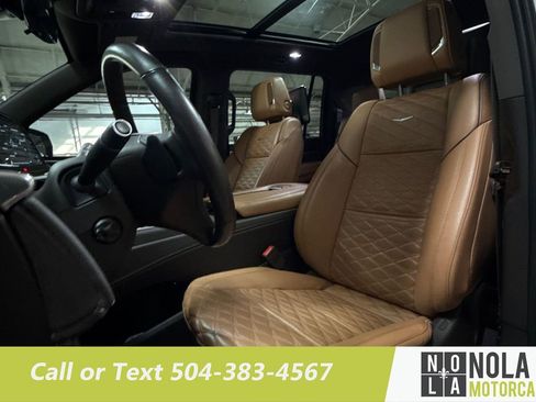 Used 2021 Cadillac Escalade ESV Sport w/ Heavy-Duty Trailer Package image 23