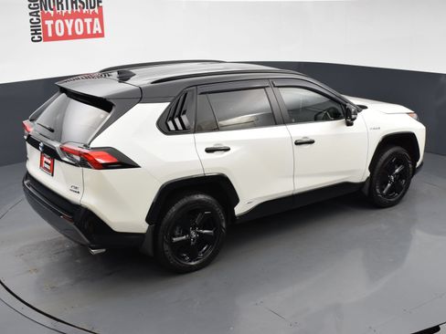Used 2021 Toyota RAV4 XSE AWD/4WD image 25