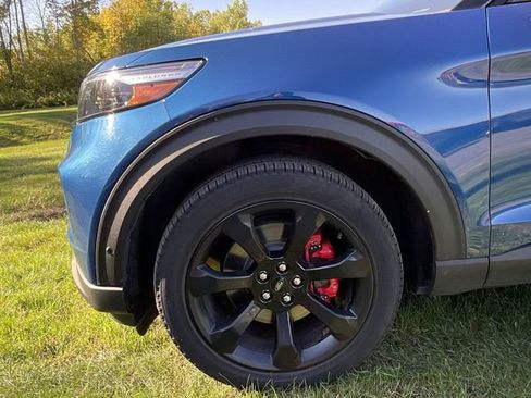 Certified 2021 Ford Explorer ST w/ Equipment Group 401A image 10