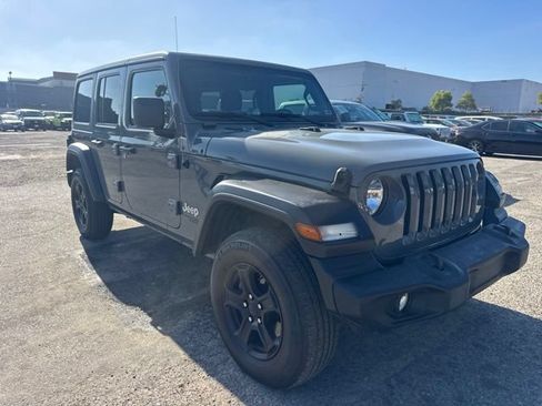 Used 2021 Jeep Wrangler Unlimited Sport AWD/4WD image 3