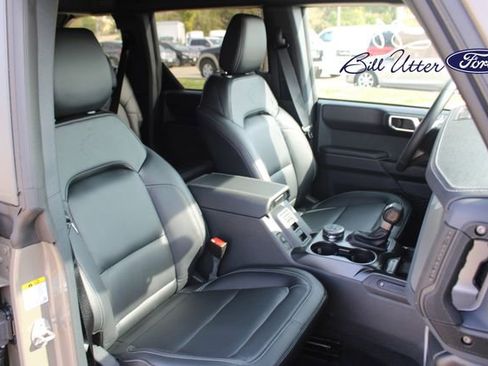 New 2025 Ford Bronco Outer Banks image 7