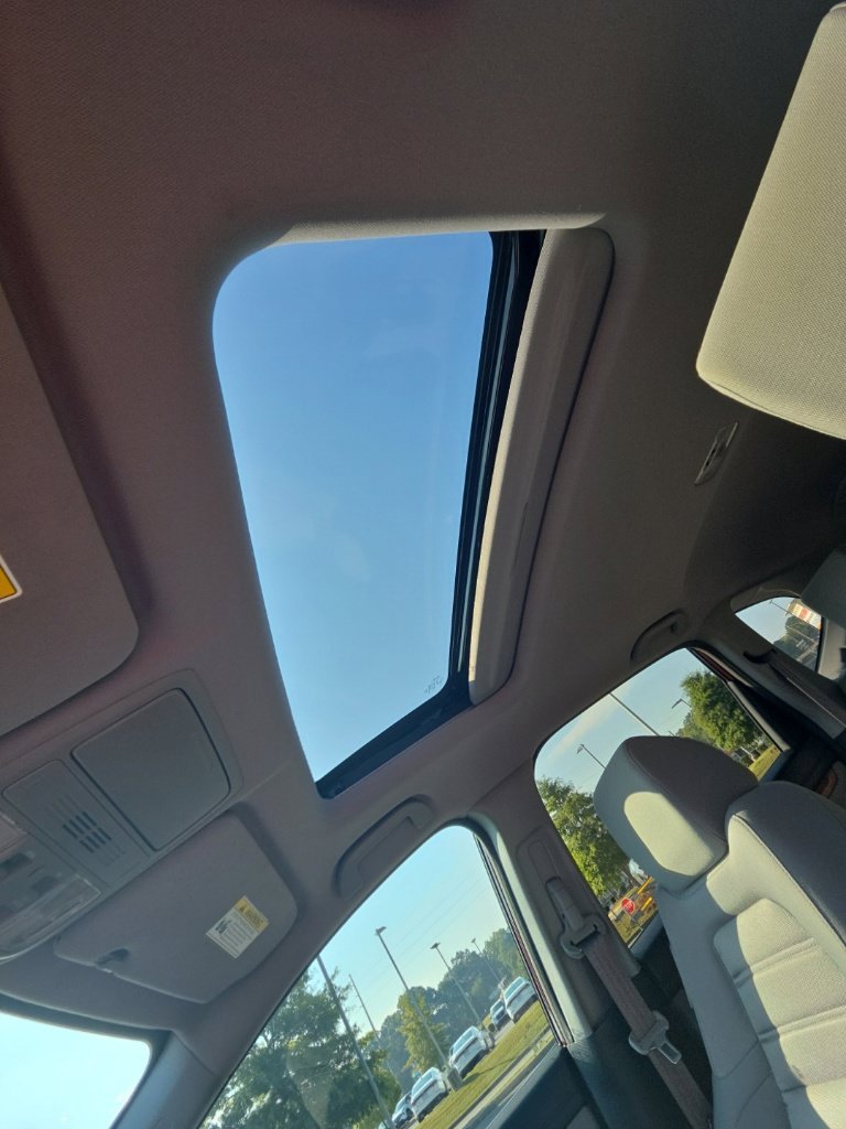 Used 2017 Honda CR-V EX image 29