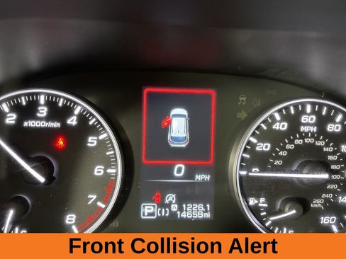 Used 2024 Subaru Crosstrek 2.0i Premium image 14