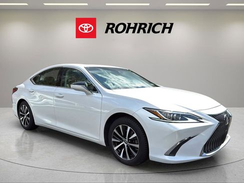 Used 2019 Lexus ES 350 w/ Accessory Package 2 image 4