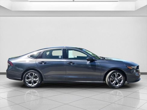 Certified 2024 Honda Accord EX image 4