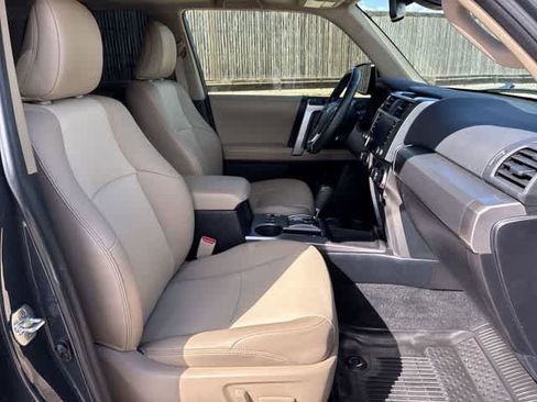 Used 2024 Toyota 4Runner SR5 Premium w/ Moonroof Package RWD image 24