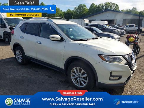Used 2017 Nissan Rogue SV w/ SV Premium Package AWD/4WD image 5