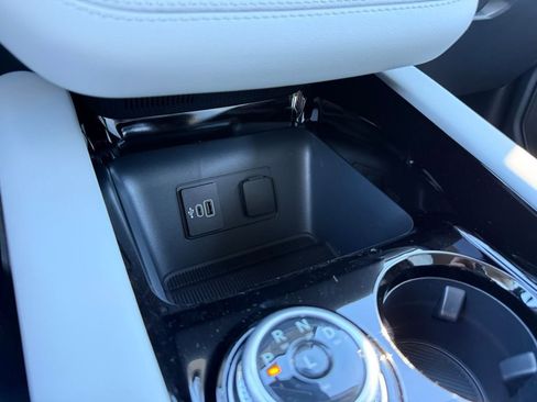 New 2026 Ford Explorer Platinum w/ LUX Leather Package image 19