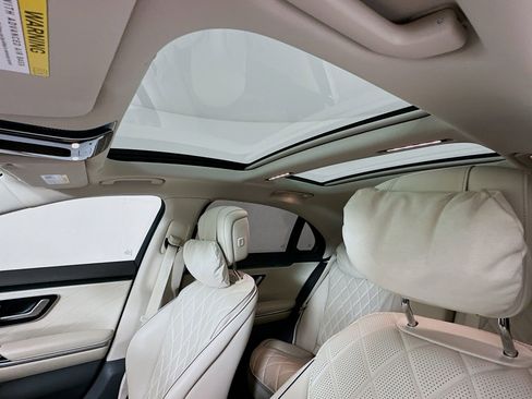 Used 2023 Mercedes-Benz S 580 4MATIC Sedan image 24