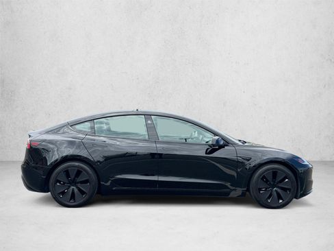 Used 2024 Tesla Model 3 Long Range AWD/4WD image 4