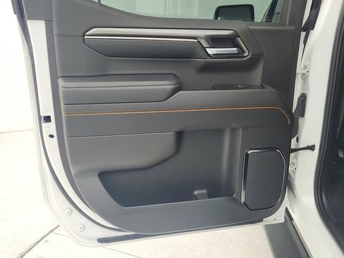 Used 2024 GMC Sierra 1500 AT4 w/ AT4 Preferred Package image 28