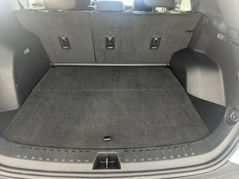 Used 2025 Chevrolet Equinox LT FWD image 26