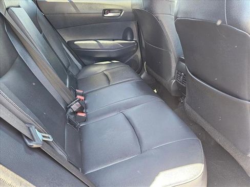 Used 2024 Toyota Corolla Cross XLE FWD image 18