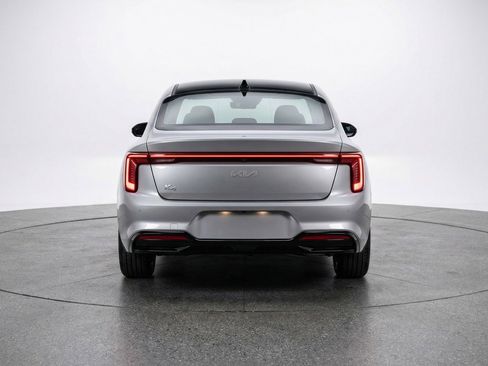 Used 2025 Kia K4 FWD image 7