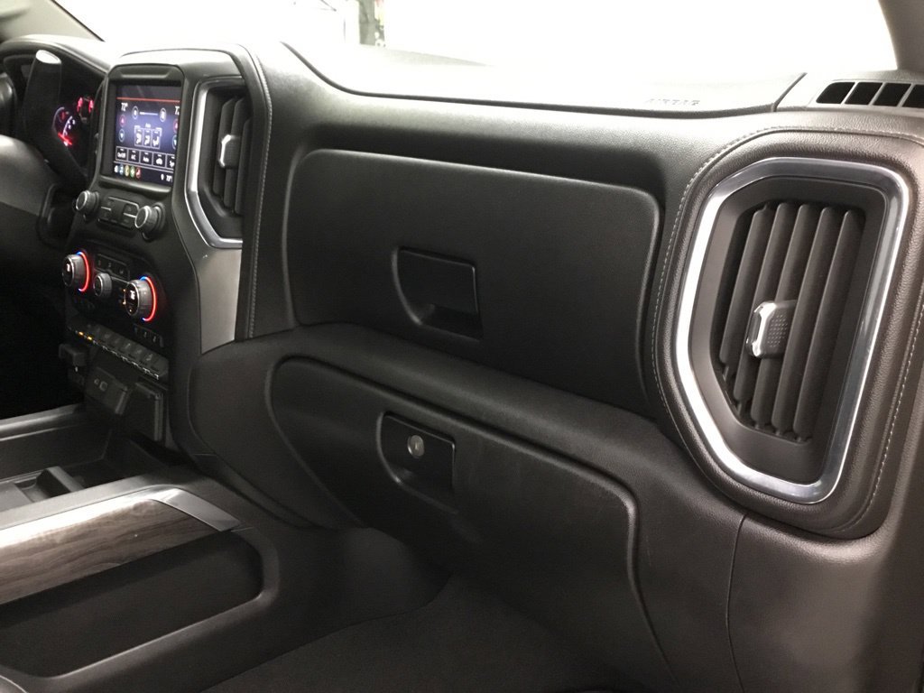 Used 2019 Chevrolet Silverado 1500 LTZ AWD/4WD image 49