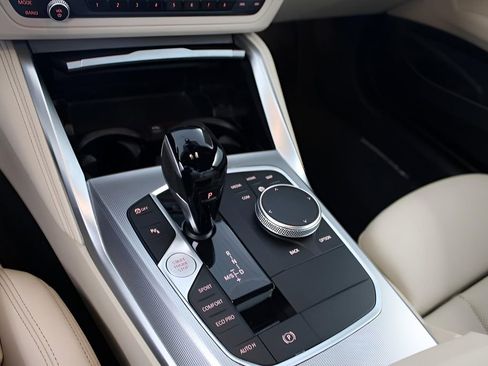 Used 2023 BMW M440i Coupe w/ Premium Package image 18