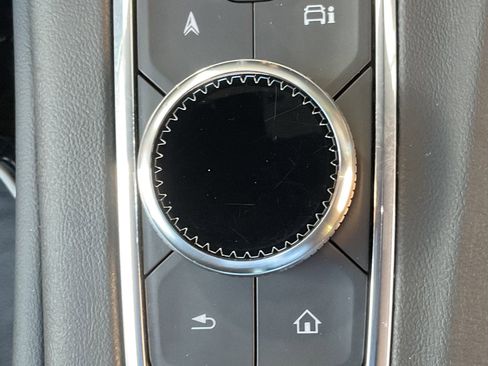 Used 2024 Cadillac Escalade Sport AWD/4WD image 22