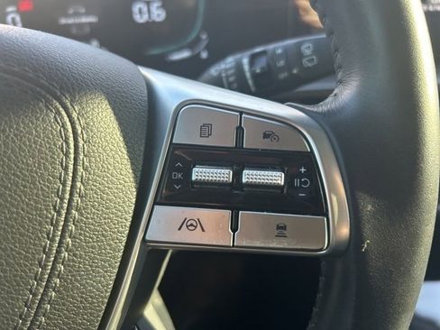 Used 2023 Kia Telluride S w/ S Sunroof Package image 12