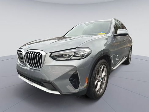 Used 2023 BMW X3 xDrive30i w/ Premium Package image 5