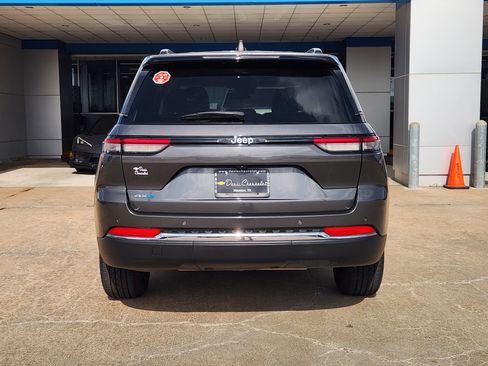 Used 2024 Jeep Grand Cherokee Limited 4xe AWD/4WD image 7