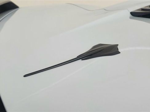 Used 2022 Chevrolet Corvette Stingray Premium Conv w/ Z51 Performance Package image 22