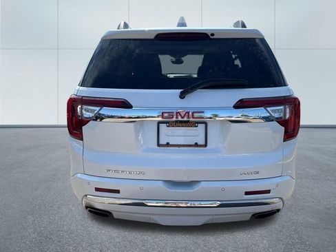 Used 2020 GMC Acadia Denali w/ Denali Ultimate Package AWD/4WD image 3