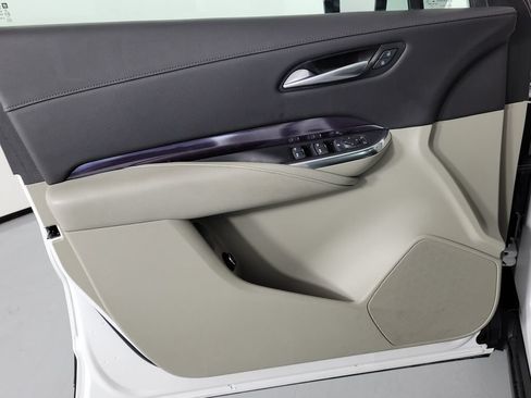 Used 2023 Cadillac XT4 Luxury FWD image 19