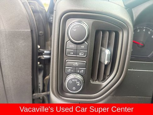 Used 2020 Chevrolet Silverado 1500 Custom w/ Custom Value Package AWD/4WD image 22