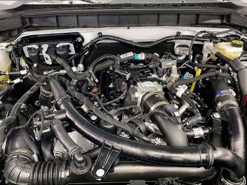 Used 2025 Ford Bronco Stroppe Edition image 9