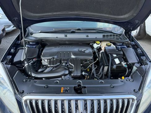 Used 2015 Buick Verano FWD image 2