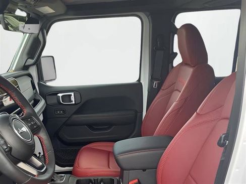 Used 2024 Jeep Wrangler Unlimited Rubicon 392 image 11