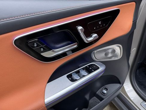 Certified 2023 Mercedes-Benz GLC 300 GLC 300 image 11