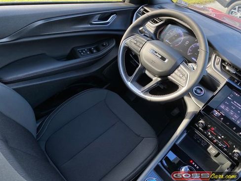 New 2025 Jeep Grand Cherokee Laredo X w/ Luxury Tech Group I image 21