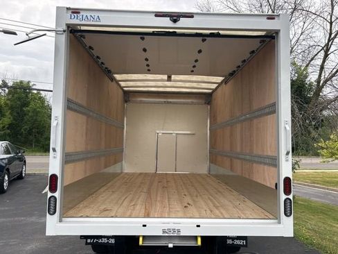 New 2025 Chevrolet Express 3500 w/ Power Convenience Package image 22