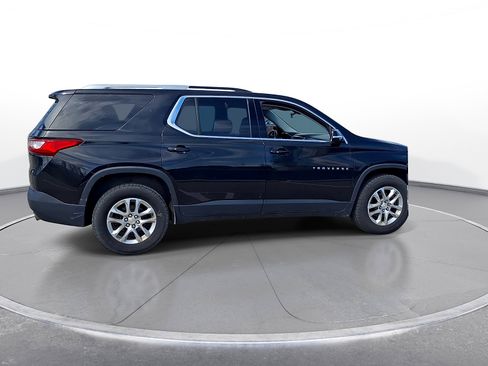 Used 2018 Chevrolet Traverse LT image 8