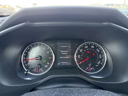 Used 2019 Toyota RAV4 XLE image 6