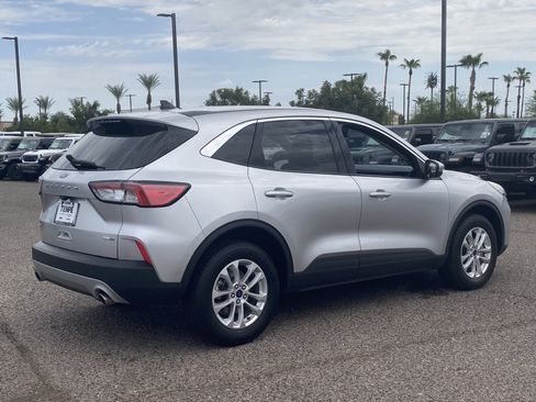Used 2020 Ford Escape SE AWD/4WD image 5