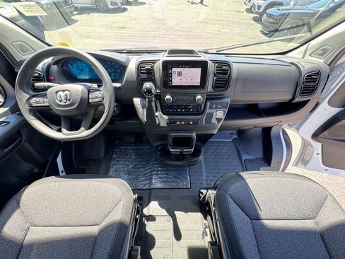 Used 2025 RAM ProMaster 2500 w/ Convenience Group FWD image 22