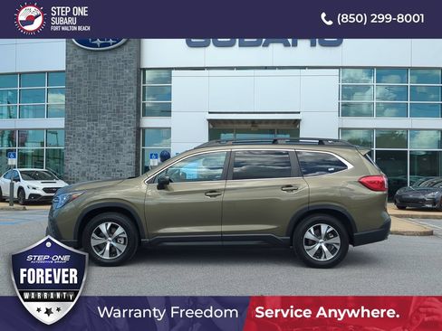 Used 2023 Subaru Ascent Premium w/ Convenience Package AWD/4WD image 4