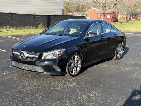 Used 2019 Mercedes-Benz CLA 250 image 1