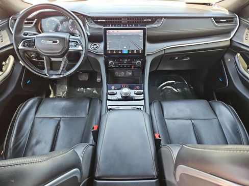 Used 2022 Jeep Grand Cherokee L Overland w/ Advanced Protech Group III AWD/4WD image 23