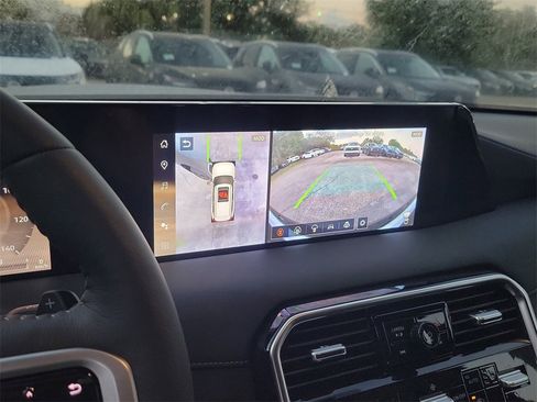 New 2026 Nissan Armada SL w/ Captain's Chari Seat Package image 10