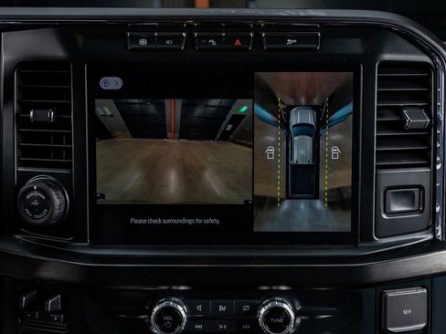 Used 2023 Ford F450 Lariat w/ Lariat Ultimate Package image 26