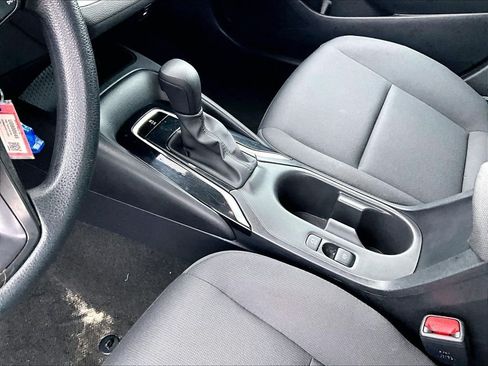 Used 2024 Toyota Corolla LE FWD image 20