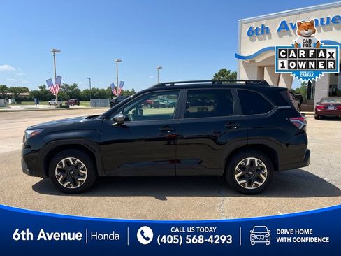 Used 2025 Subaru Forester Premium AWD/4WD image 8